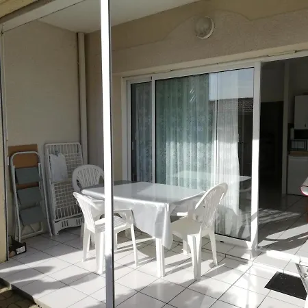 A - 4 Pers, Proche Et Commerces, Terrasse, Menage Inclus - Fr-1-319-394 Biscarrosse-Plage