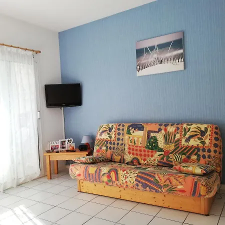 A - 4 Pers, Proche Et Commerces, Terrasse, Menage Inclus - Fr-1-319-394 *
