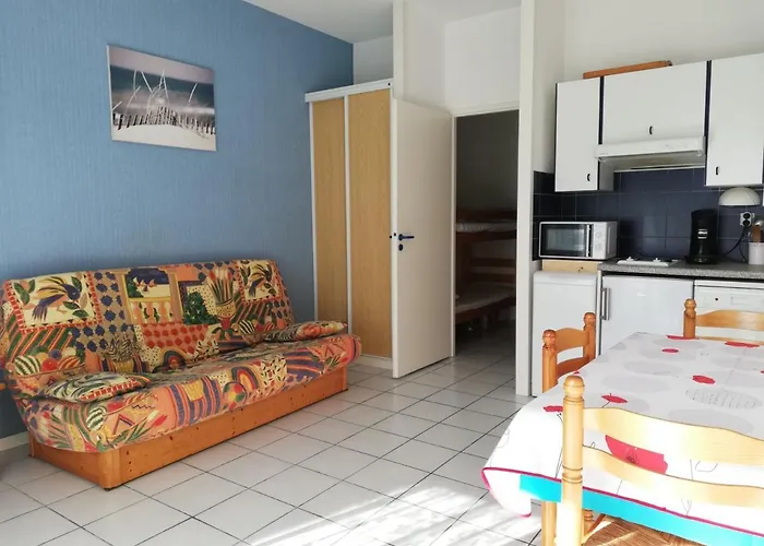 A - 4 Pers, Proche Et Commerces, Terrasse, Menage Inclus - Fr-1-319-394